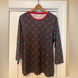 Cute ladies long-sleeved t-shirt! Red, green, black plaid! Perfect for layering!